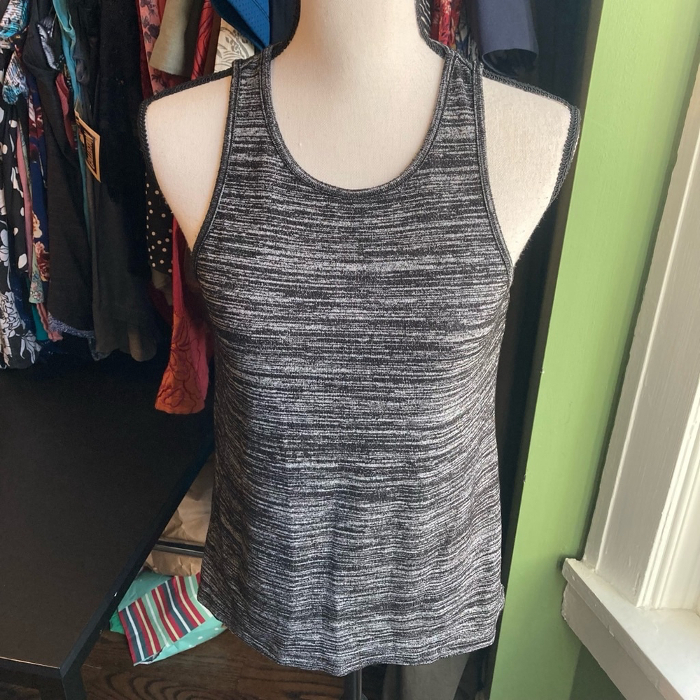 Women's Dynamite Tank Top XS Gray Sleeveless